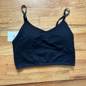 Fabletics Sync Seamless Midi Bra|Fabletics Bar| Size M| padded Bar| New with Tag